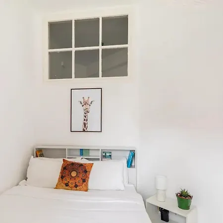 Bright Vatican Suite With Balcony, Garden View And Full Kitchen Apartmán Řím