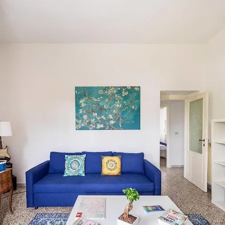 Bright Vatican Suite With Balcony, Garden View And Full Kitchen *
